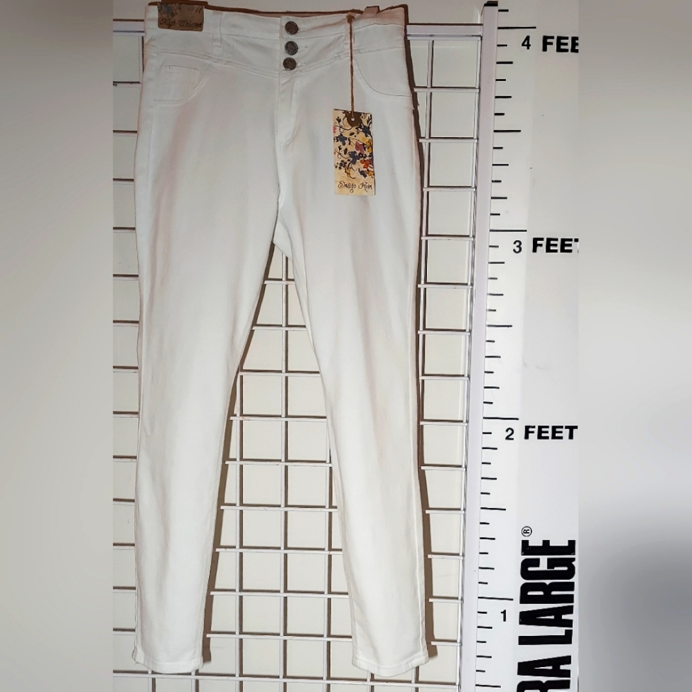"Indigo Rein" White High-Waisted Slim Jeans | Size 11 Regular Length | 32" Waist